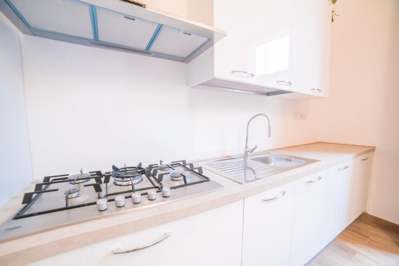 Minimalist Chic A Villanova 3Bdr - 2Bth - Wifi Cagliari Bagian luar foto